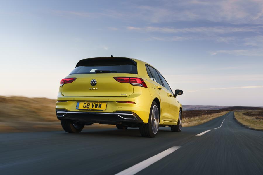  Volkswagen Golf Style 2020 года  (UK) (фото 14 из 40)